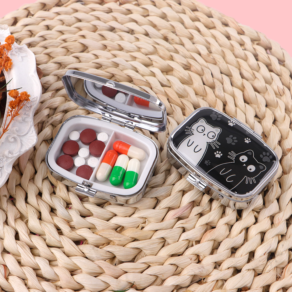 Cartoon Black And White Cat Tr - Travel Accessories Unisex ulasan dan harga