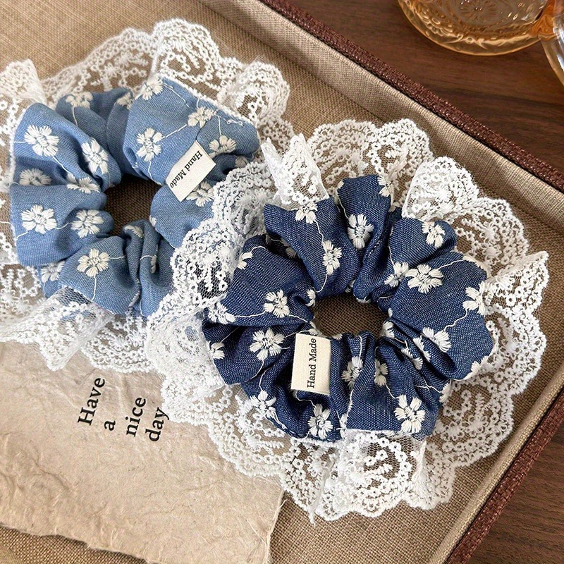 Elegant Blue Lace Edged Women' - Travel Accessories For Elderly ulasan dan harga