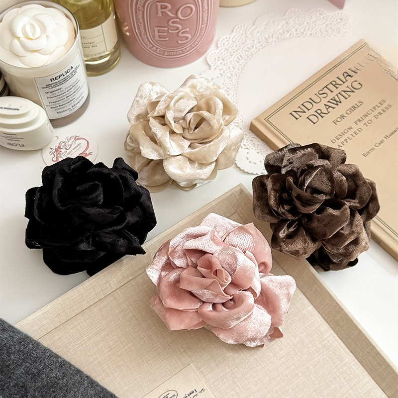 Ins Velvet Rose Hair Claw Clip - Travel Accessories For Girls ulasan dan harga