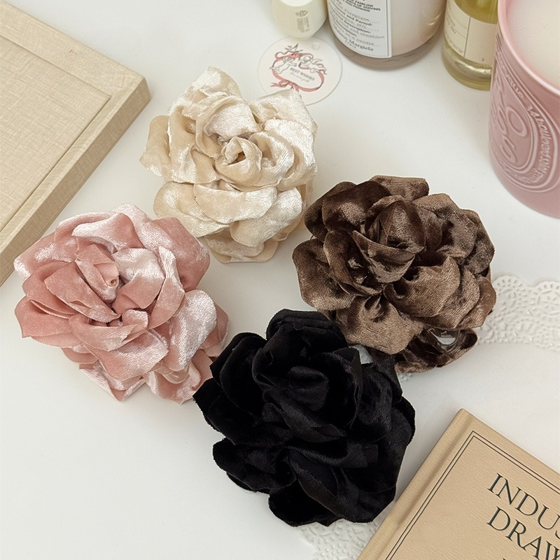 Ins Velvet Rose Hair Claw Clip - Travel Accessories For Girls ulasan dan harga